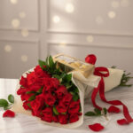 toma la imagen adjunta como base y genera pxs8wl